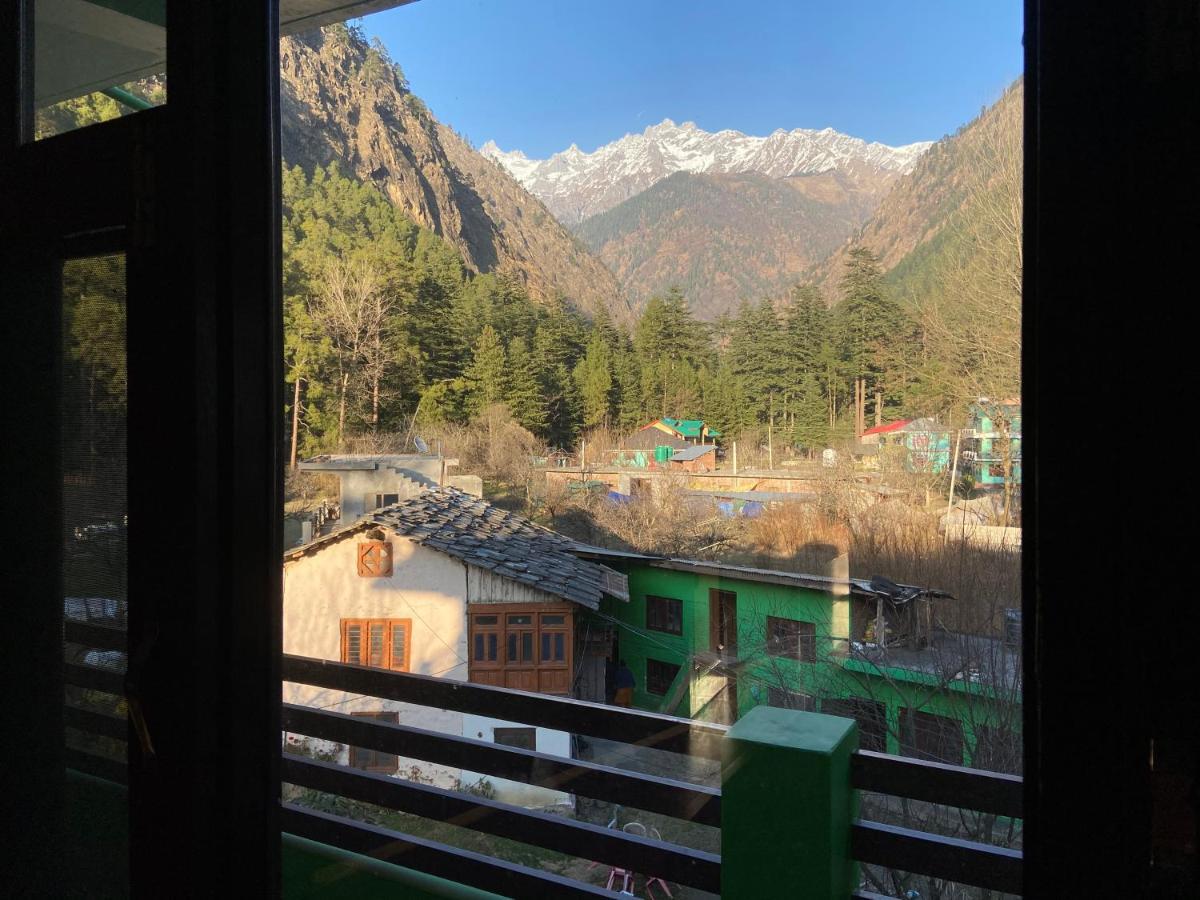 The Royal Orchard Kasol Hotell Eksteriør bilde